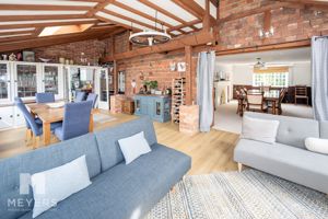 Photo 28- click for photo gallery